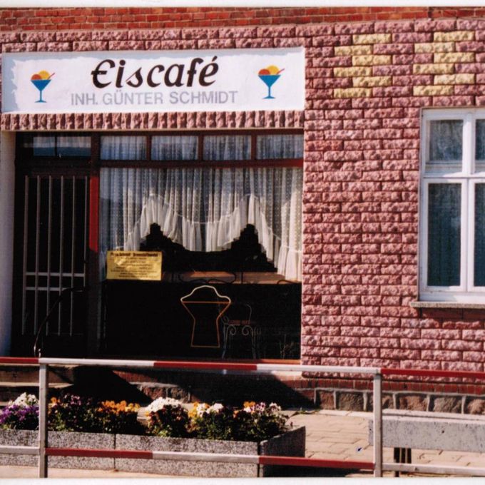 Eisdiele der Familie Schmidt